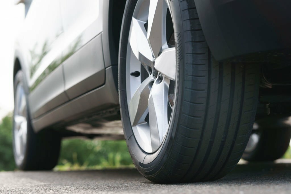 Why Buy Used Tires: A Way to Save Money & Help The Environment